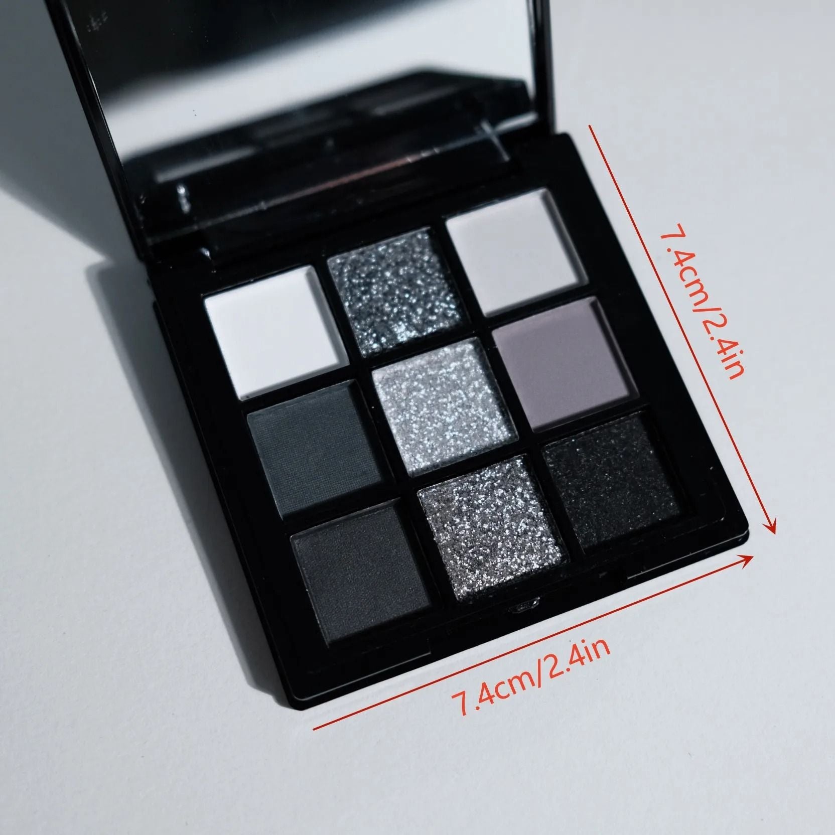 9 Color Smokey Eyeshadow Palette Matte And Shimmer 1