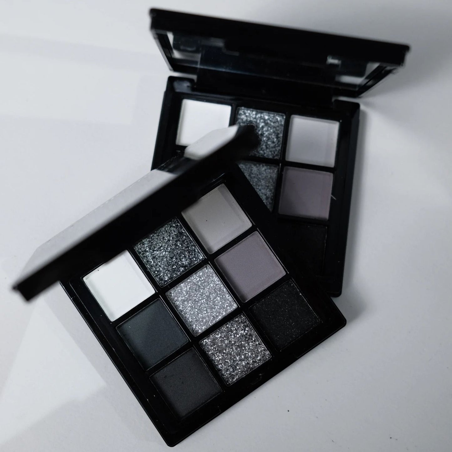 9 Color Smokey Eyeshadow Palette Matte And Shimmer 3