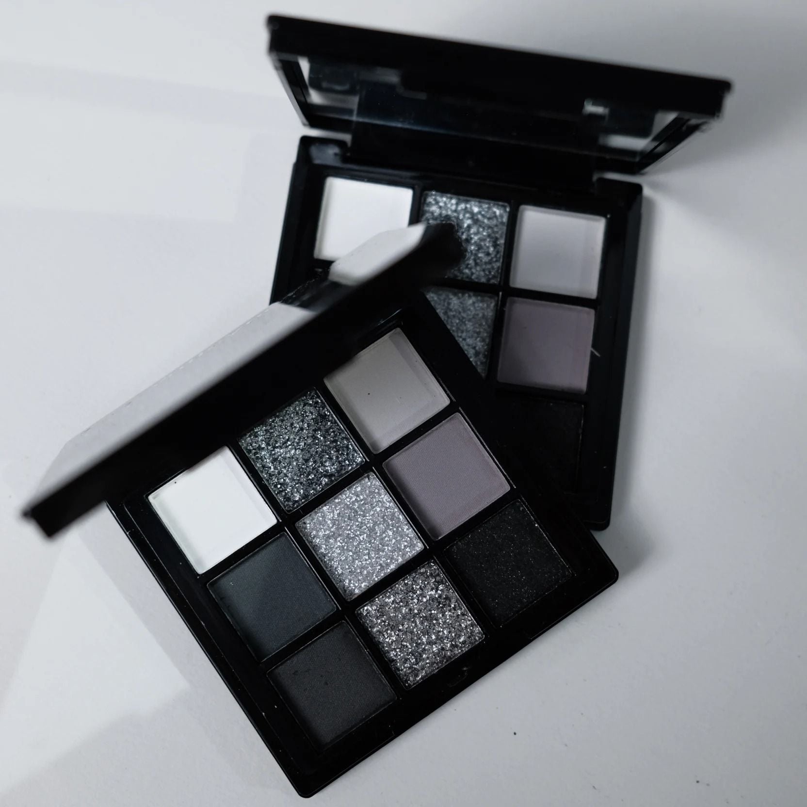 9 Color Smokey Eyeshadow Palette Matte And Shimmer 3