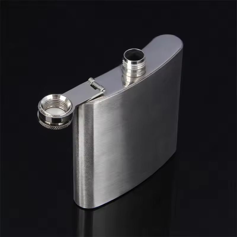Compact Travel StainlessSteel Hip Flask  10 Oz Pocket Whisky  Wine Bottle 4