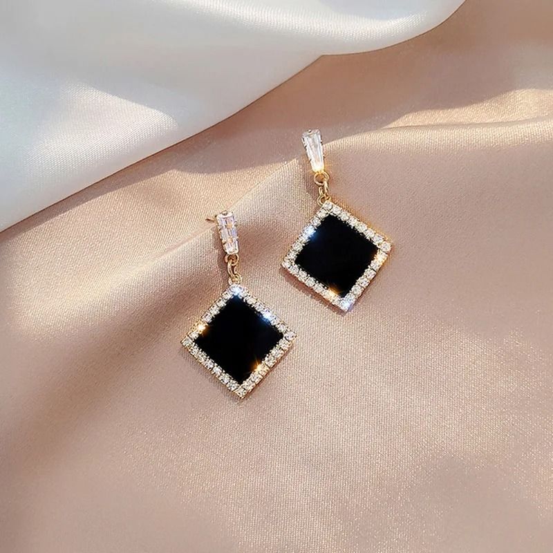 Black Zircon Square Stud Earrings  Shiny Geometric Statement Jewelry For Women 17