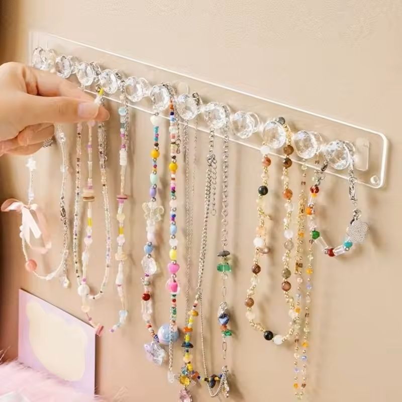 Acrylic WallMounted Necklace Hanger Jewelry Organizer For Necklaces Bracelets  Chains Clear Hanging 2
