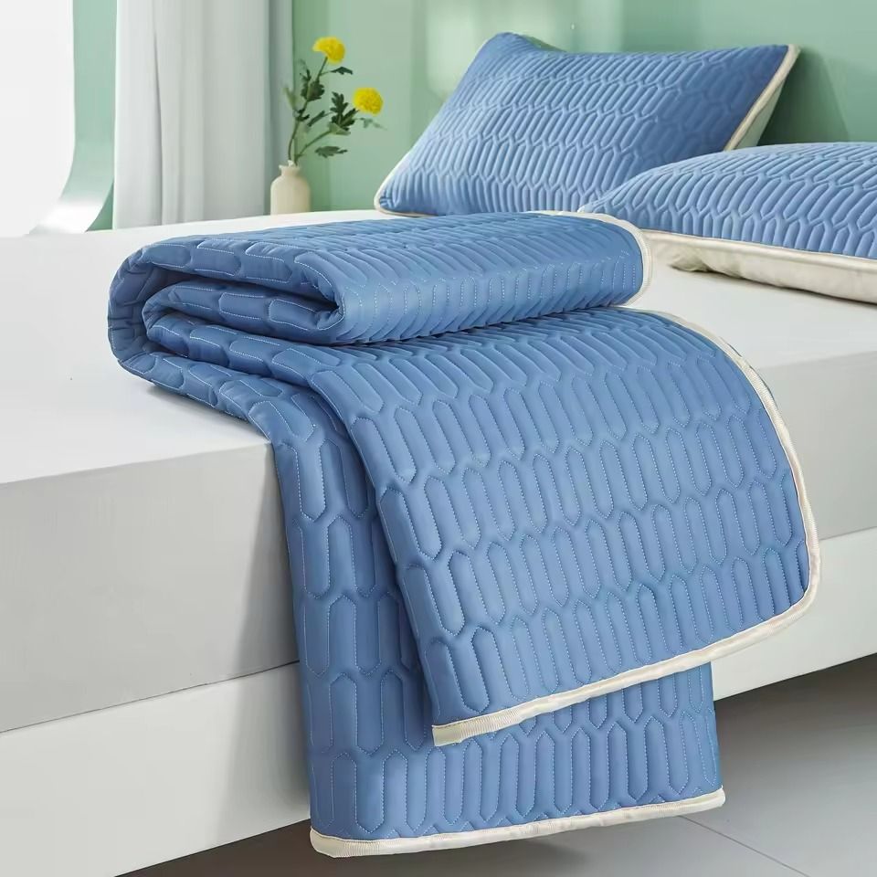 Latex Cooling Mat  NonSlip Summer Sleeping Pad For Home Dorm  Student Use No PillowcaseCore 4