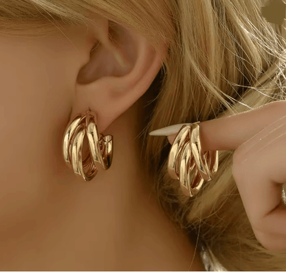 Golden Curve Vintage Hoop Earrings 3