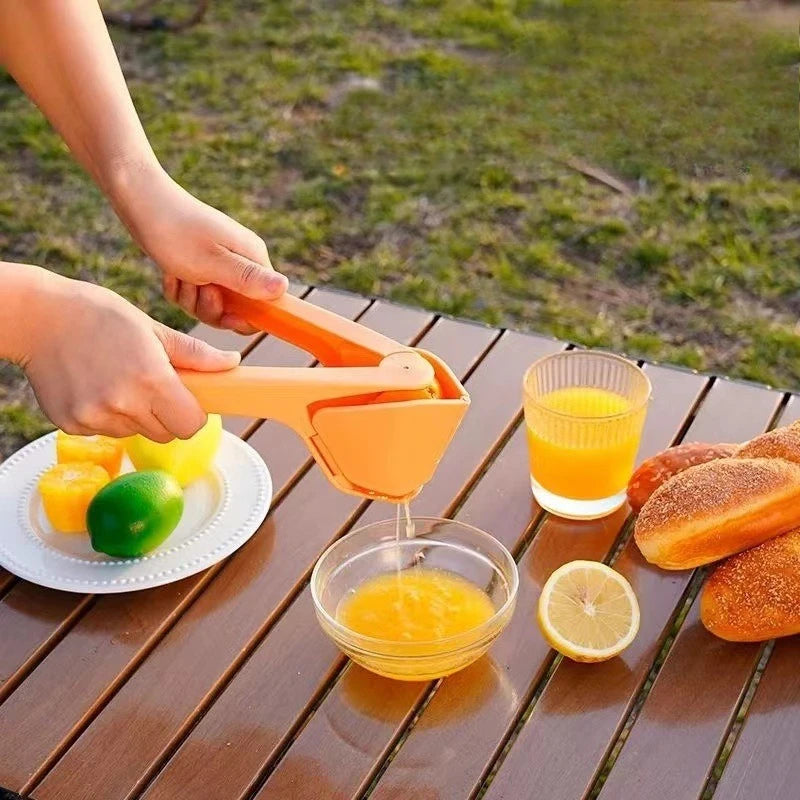Handheld Lemon Squeezer, Multifunctional Juicer, Dual-Hand Squeeze Fruit Vegetable Juicer Tool