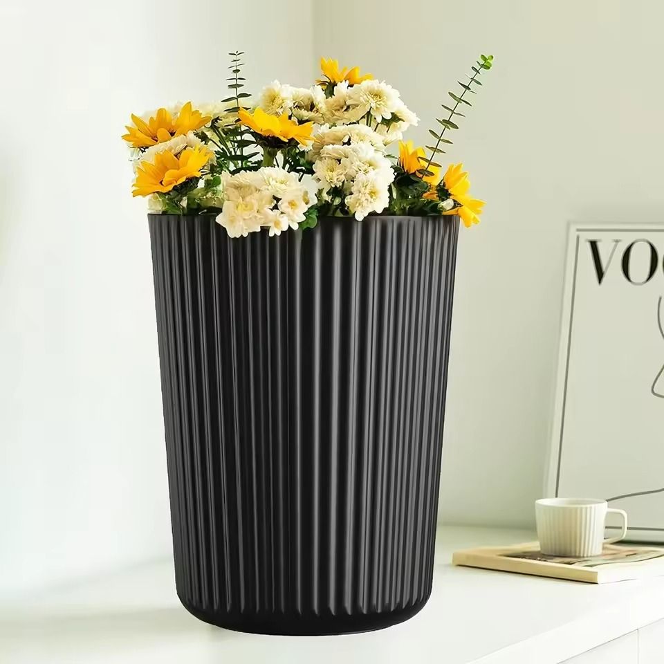 Striped Circular Plastic Flower Pot for Indoor and Outdoor Decoration