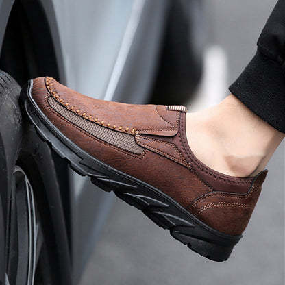 Comfortable Mens Loafers Sneakers Designer Handmade Casual Shoes Soft Sole Retro Walking Moccasins  1