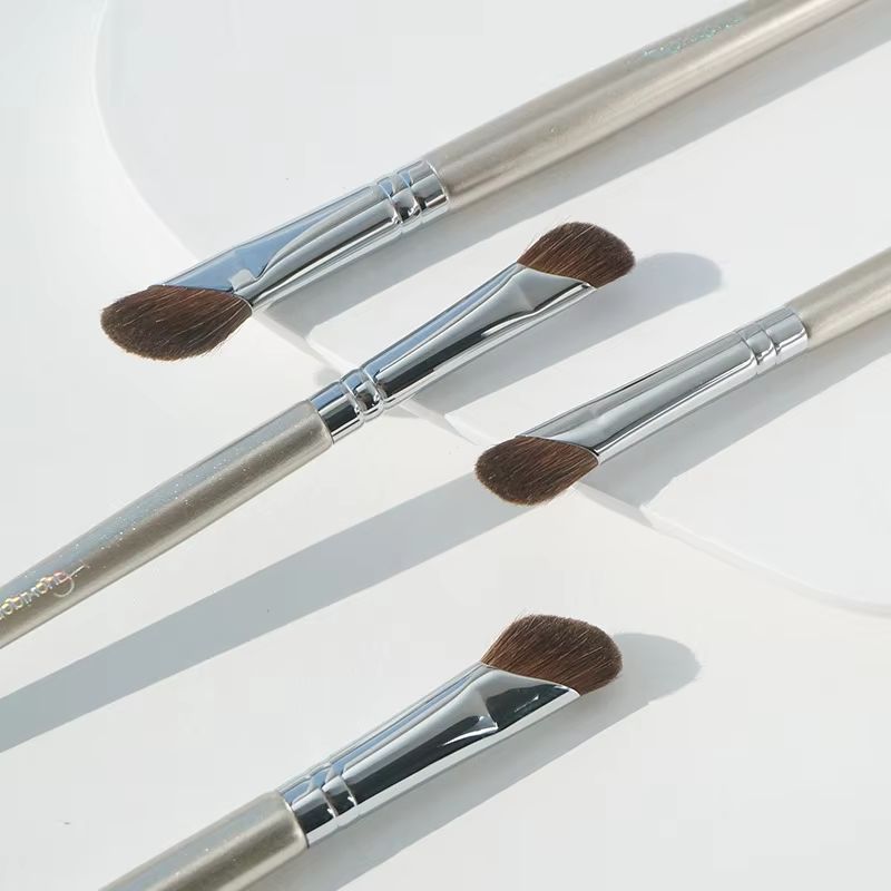 Karsyngirl Flat Angled Nose Contour Brush  Natural Hair Angled Makeup Brush For Nose Sculpting And  3
