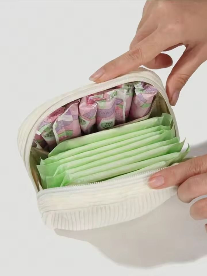 Portable Napkin Storage Bag With Large Capacity For Girls 2