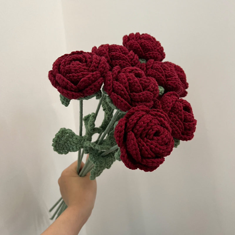 Red Roses Artificial Flowers, DIY Hand-Knitted Floral Bouquet, Valentines Day Gifts, Wool Crochet Fake Flowers
