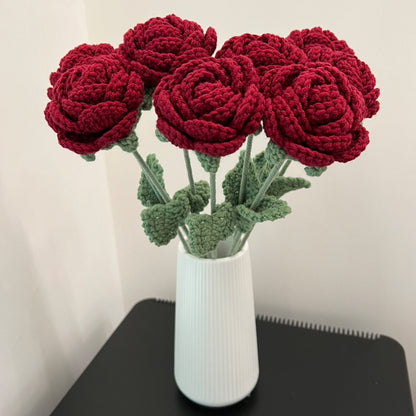 Red Roses Artificial Flowers DIY HandKnitted Floral Bouquet Valentines Day Gifts Wool Crochet Fake  1