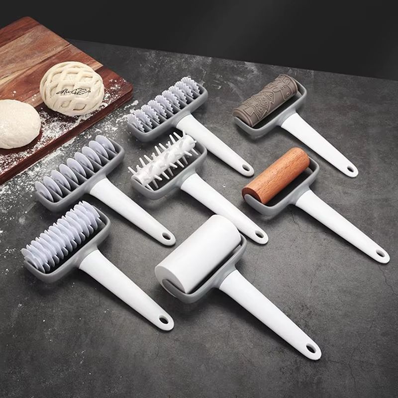 Smooth Turning Dough Roller Cutter Wheel For Pizza Dough And Baking 2