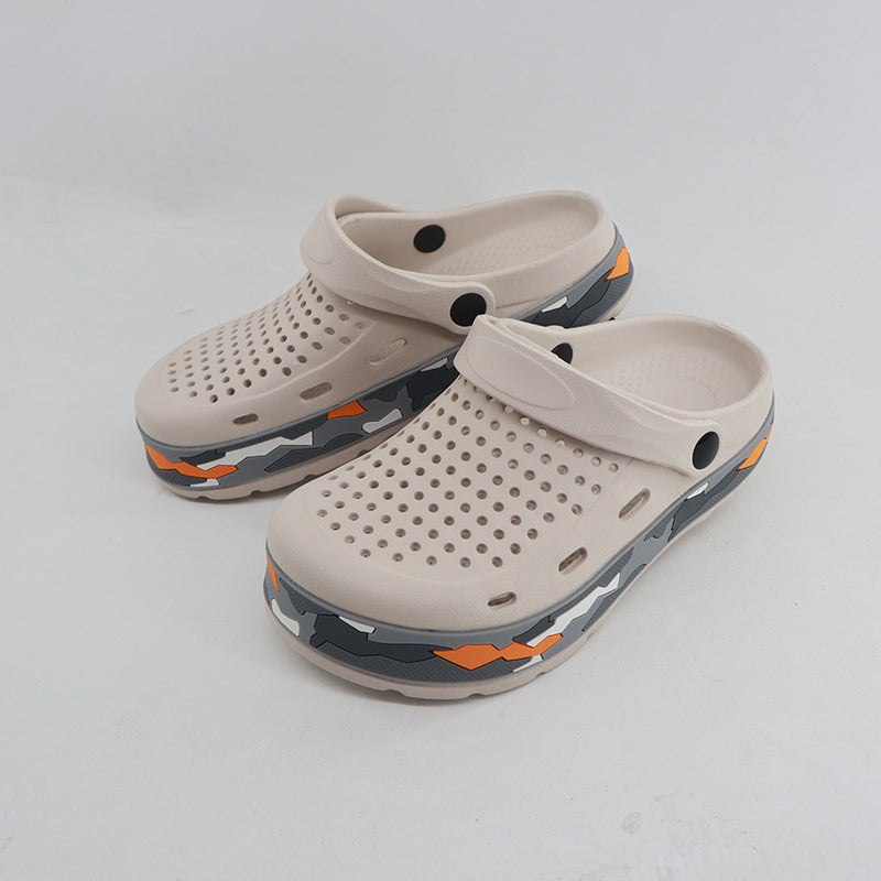 New Design Mens Sandals, Breathable Soft EVA Garden Shoes, Casual Summer Clogs, Closed-toe Fashion Slippers