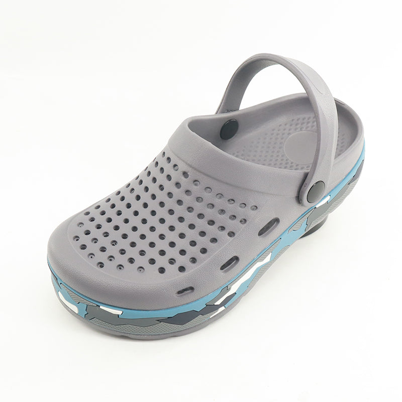 New Design Mens Sandals, Breathable Soft EVA Garden Shoes, Casual Summer Clogs, Closed-toe Fashion Slippers