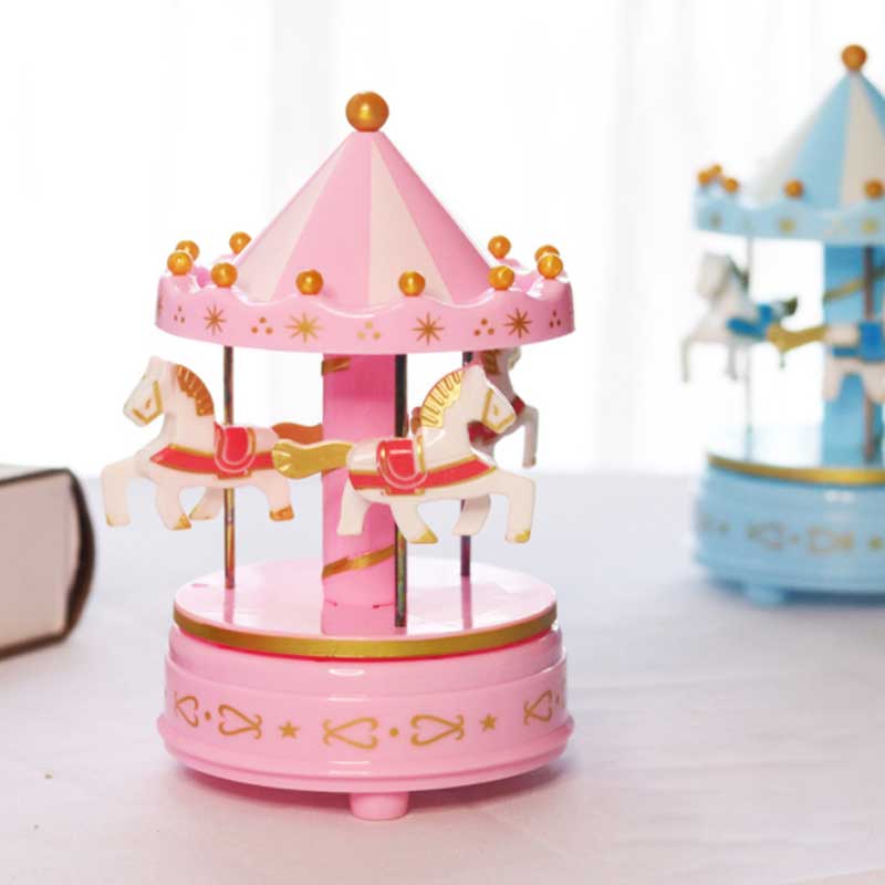 Handwork Music Box Gifts, Luxury Carousel with Rotating Horses, Romantic Carousel Toys