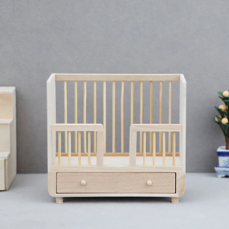 Miniature Baby Crib for 1 12 Dollhouses