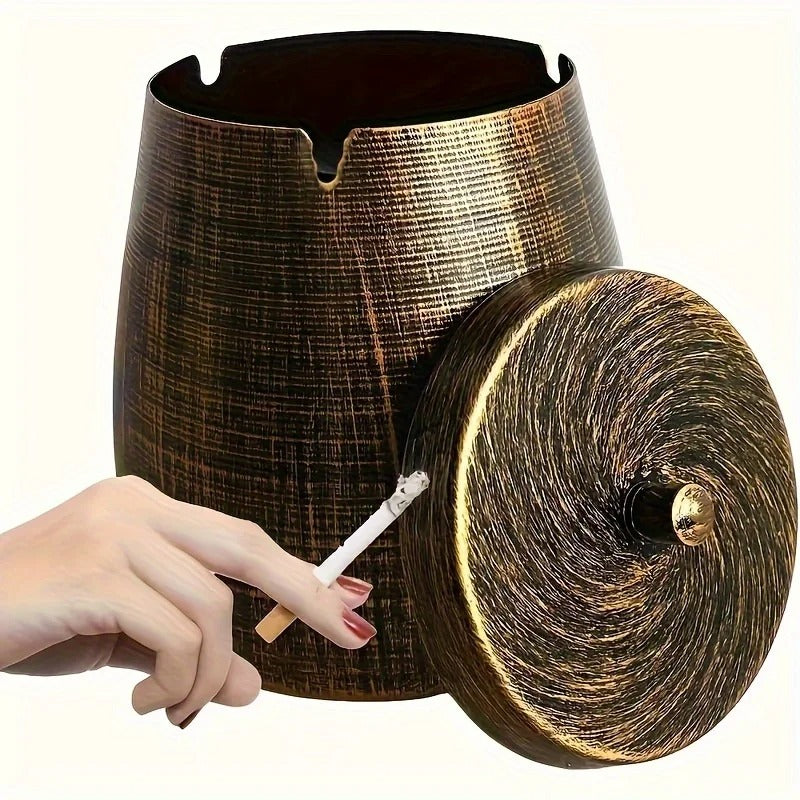 Smokeless Windproof Metal Ashtray with Lid for Indoor and Outdoor Use, Odorless, Perfect Gift for Smokers