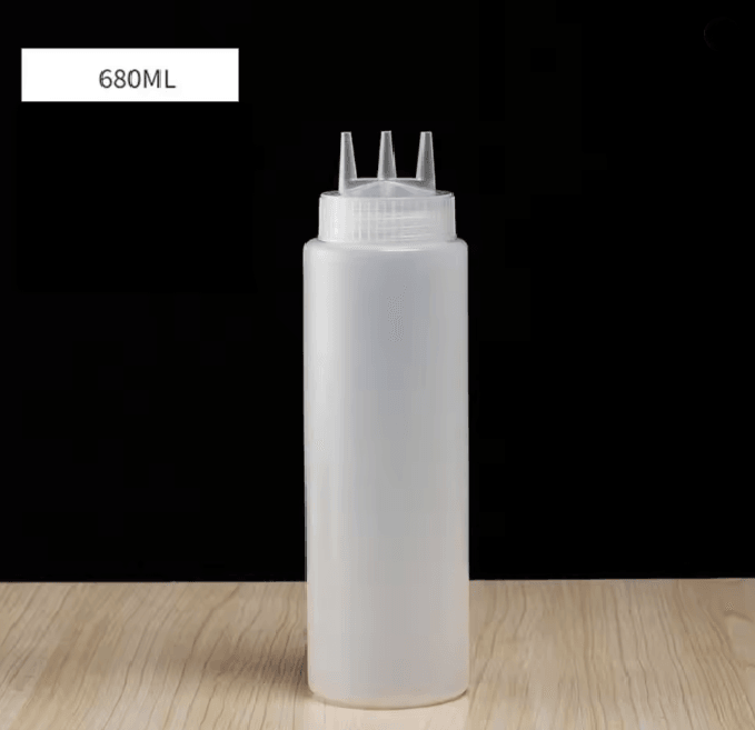 Squeezable Sauce Bottle With Nozzles 11