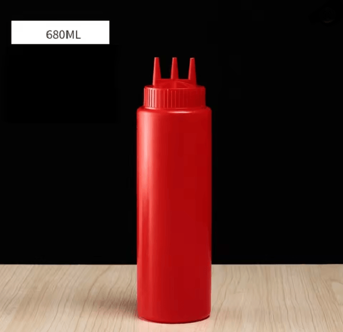 Squeezable Sauce Bottle With Nozzles 4