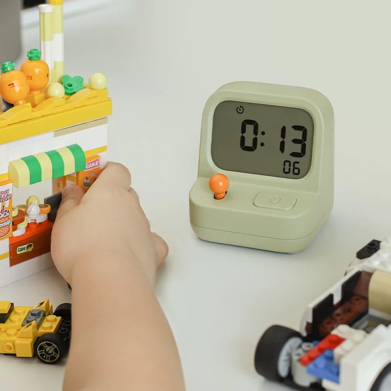 Smart Mini Desktop Alarm Clock  Creative Nostalgic Timer  Snooze Clock 9