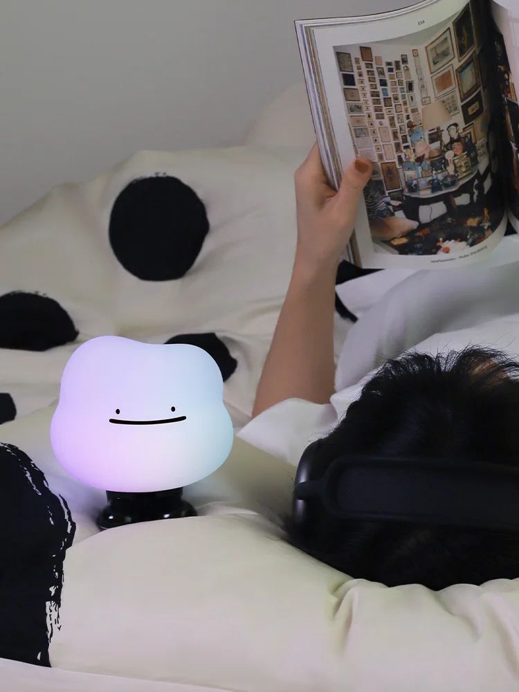 Colorful Rechargeable Silicone Night Light  Touch Control LED Lamp For Kids 7
