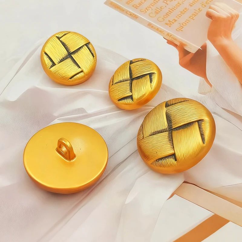 Retro Round Metal Gold Buttons – Premium Sewing Accessories for Cheongsam, Suits & Blouses