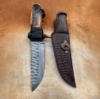 Hand-Forged Damascus Steel Bowie Knife | Deer Antler Handle | 11" Textured Blade + Leather Sheath | Hunting & Bushcraft