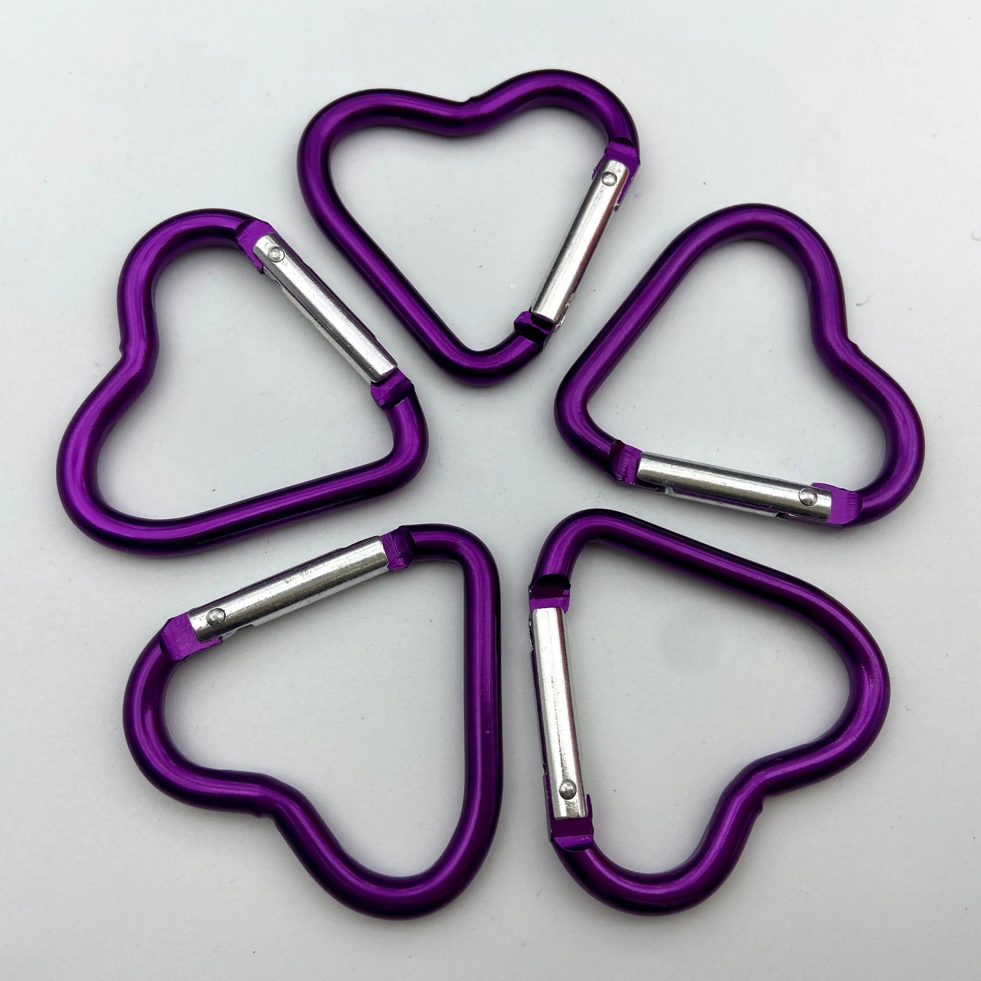 Heart Shaped Metal Carabiner Keychain Set For Outdoor And Everyday Use 5 Pack 10
