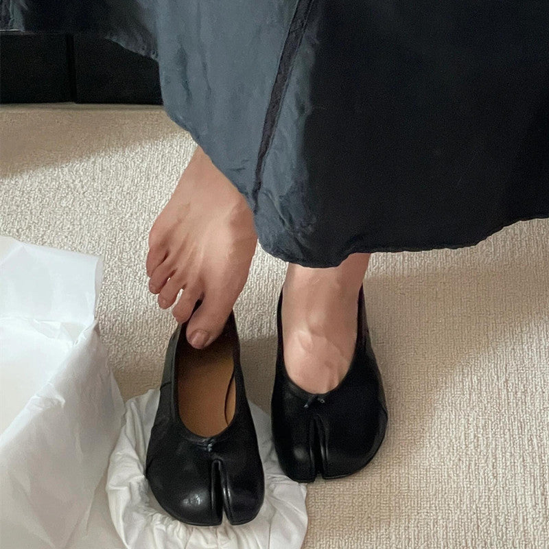Comfortable Walking Lazy Loafers Fashion Soft Leather Split Toe Women Tabi Ballet Flats For Casual  5