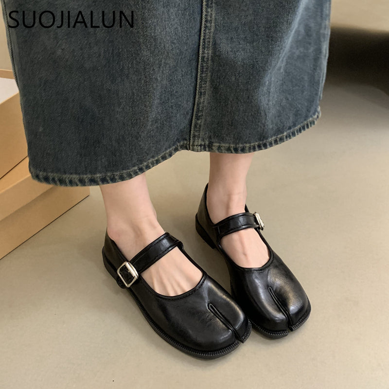 Casual Soft Leather Mary Jane Shoes Autumn Fashion Split Toe Flat Heel Laofer Shoes For Women Comfo 4