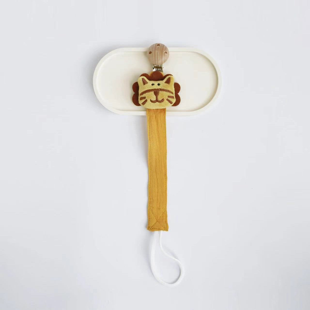 Baby Accessories, New Wooden Pacifier Clip Chain for Newborn, Cute Cartoon Animal Nipple Holder
