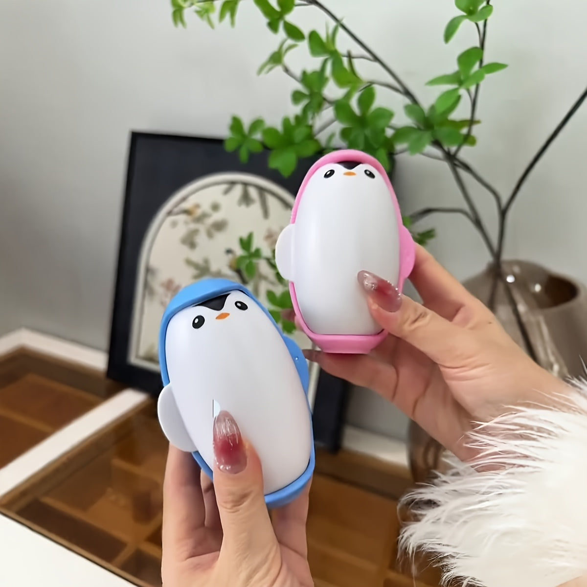 Cute Penguin Reusable Pet Hair Remover Roller, Washable, Strong Adhesion for Cat, Dog Fur, Portable Lint Brush