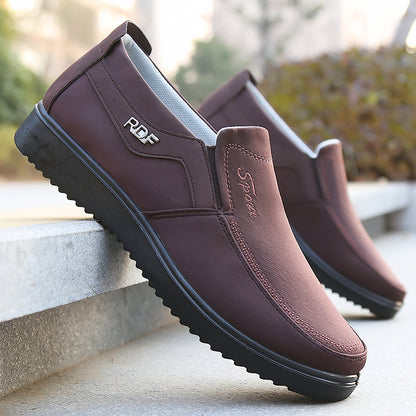 Lightweight SlipOn Shoes For Men Breathable Comfortable And WearResistant Spring And Autumn Trendy  4