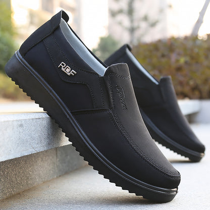 Lightweight SlipOn Shoes For Men Breathable Comfortable And WearResistant Spring And Autumn Trendy  1