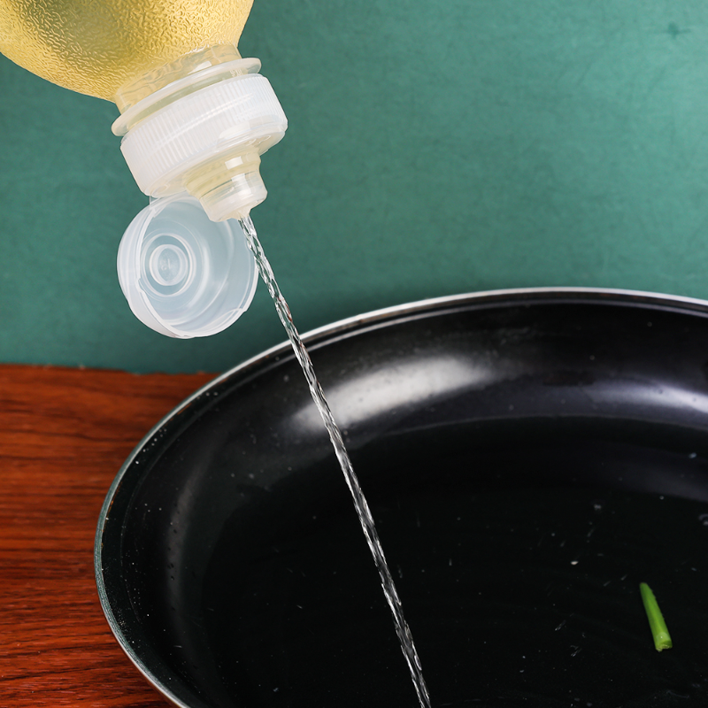 Squeeze Seasoning Bottle For Soy Sauce Oil Control High Temperature Resistance 1