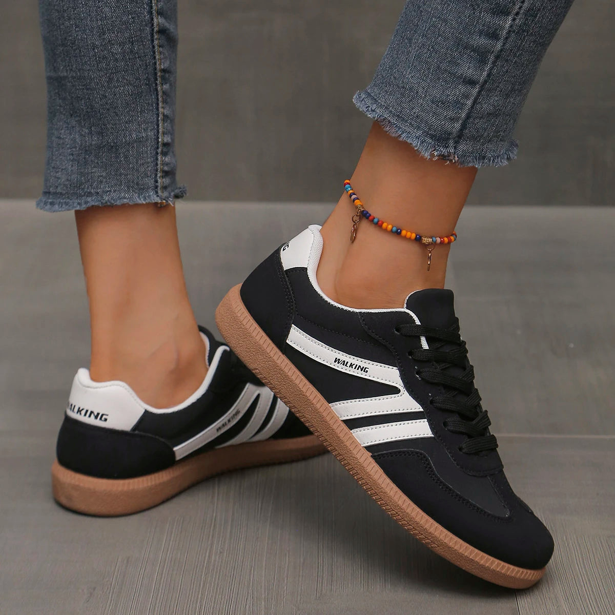Spring Women Sneakers Lightweight Comfortable Flat Loafers Soft Slip On Shoes Luxury Outdoor Sneake 1