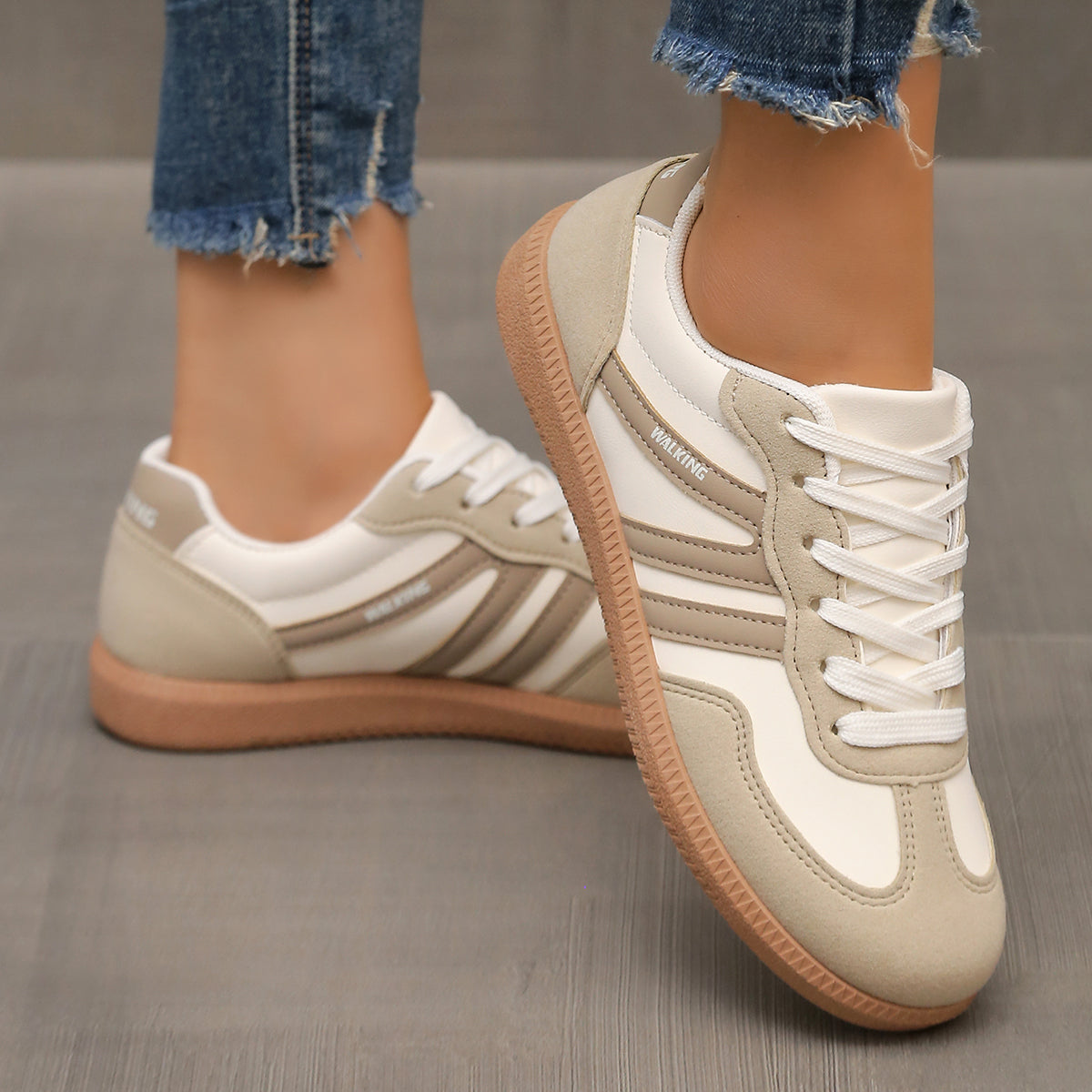 Spring Women Sneakers Lightweight Comfortable Flat Loafers Soft Slip On Shoes Luxury Outdoor Sneake 4