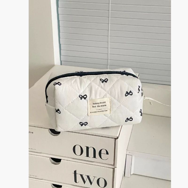 Fashion Cherry Quilted Makeup Bag  Portable Cotton Cosmetic Tote With Zipper For Women 5