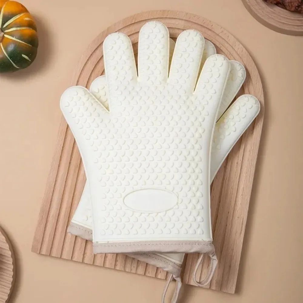 Thickened Silicone Heat Resistant Gloves – Anti-Scald, Anti-Slip Oven Mitts for Baking, Microwave, and BBQ