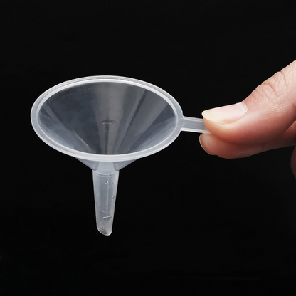 Mini Transparent Plastic Funnel For Oil Perfume Lotion Liquid Diffuser Bottle Tools 1