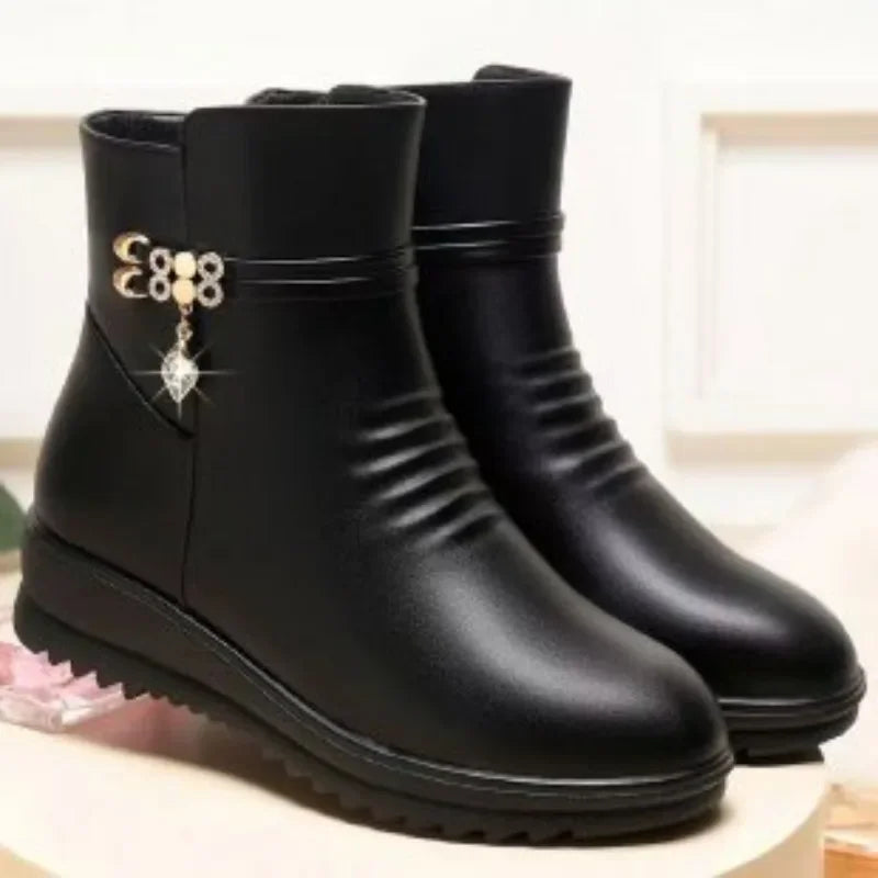 Winter Shoes Women Solid Black Snow Boots Furry Ankle Boots Metal Classic Womens Winter Boots Cozy  1