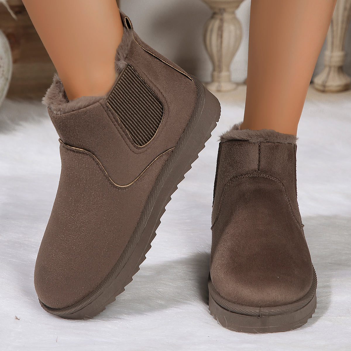 New Winter Women Short Plush Warm Snow Boots Casual Shoes Suede Fur Chelsea Ankle Boots Flats Platf 2