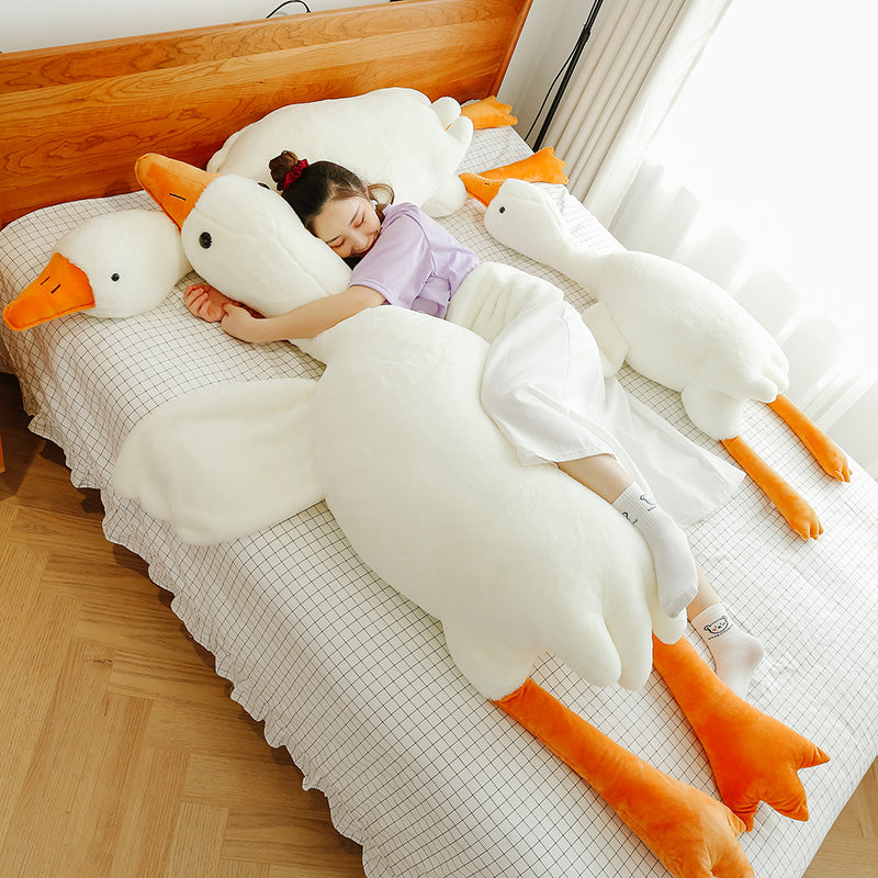Lovely Big White Goose Throw Pillow Plush Toy Big Goose Doll Sleep on Bed