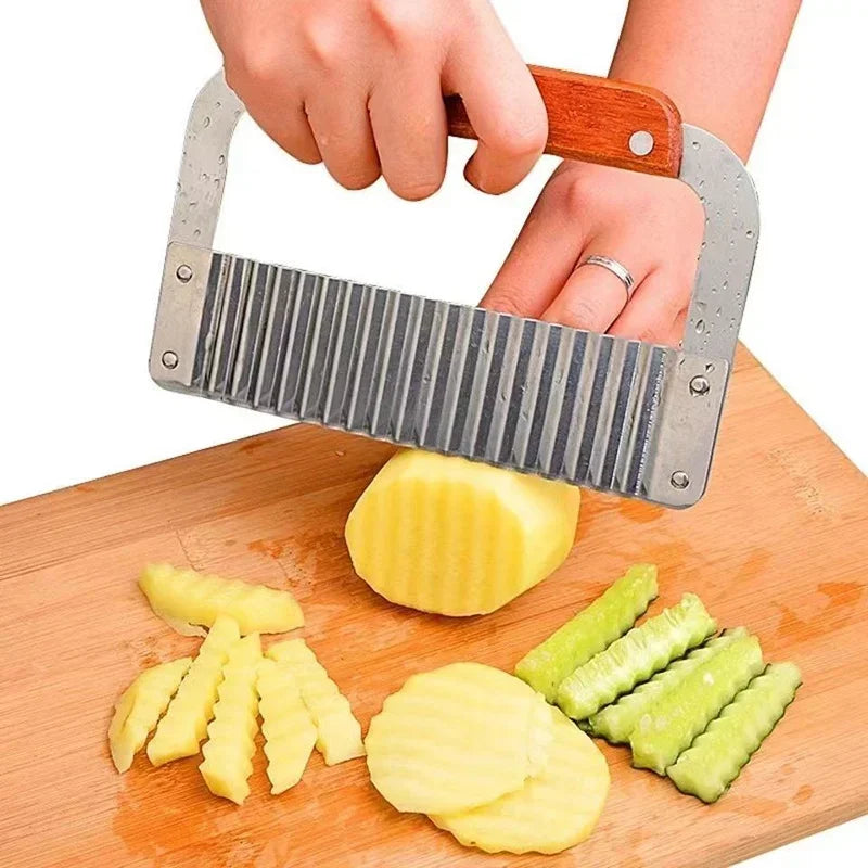 Potato Chip Cutting Wave Knife, Stainless Steel Wooden Handle Wave Knife, Wolf Tooth Potato Knife