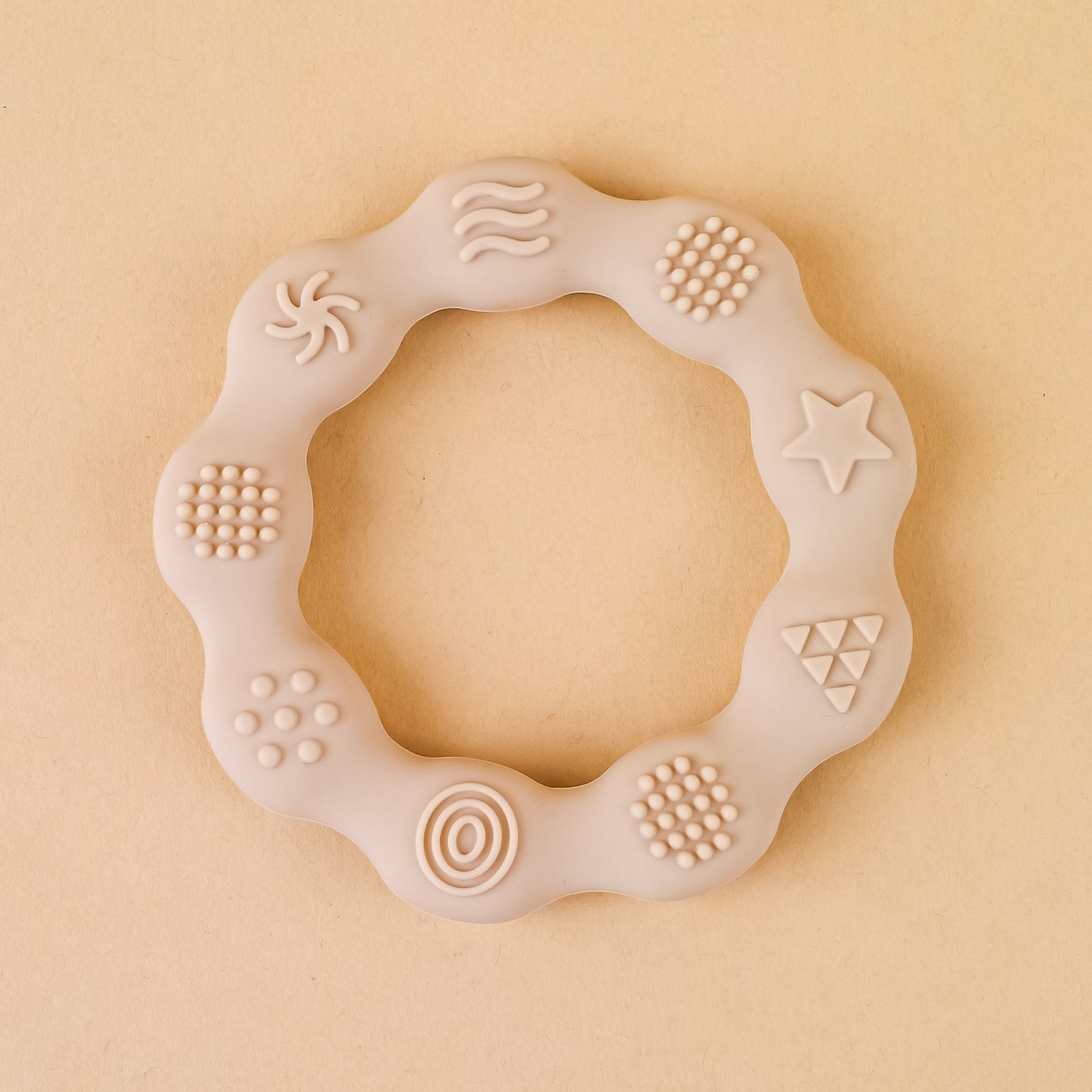 Food Grade Baby Silicone Teething Ring BPA Free Cartoon Silicone Teether For Newborns 7