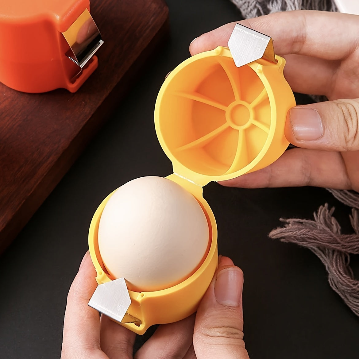 Durable Kitchen Eggshell Separator, Quick Peel & Yolk Splitter, Easy-Grip Stainless Steel