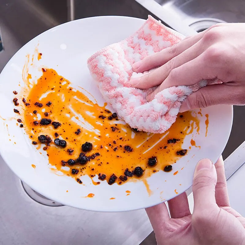Kitchen Household Scouring Pad Rag, Coral Fleece, Water Absorbing and Oil Resistant