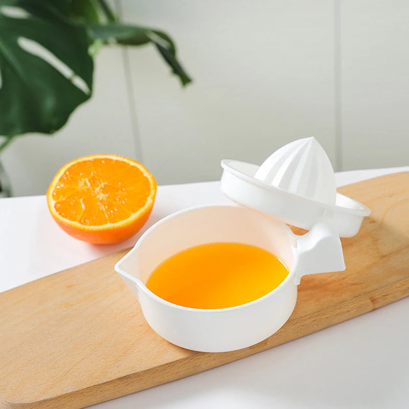 Portable Citrus Juicer, Plastic Manual Orange Squeezer, Multifunction Kitchen Juicer