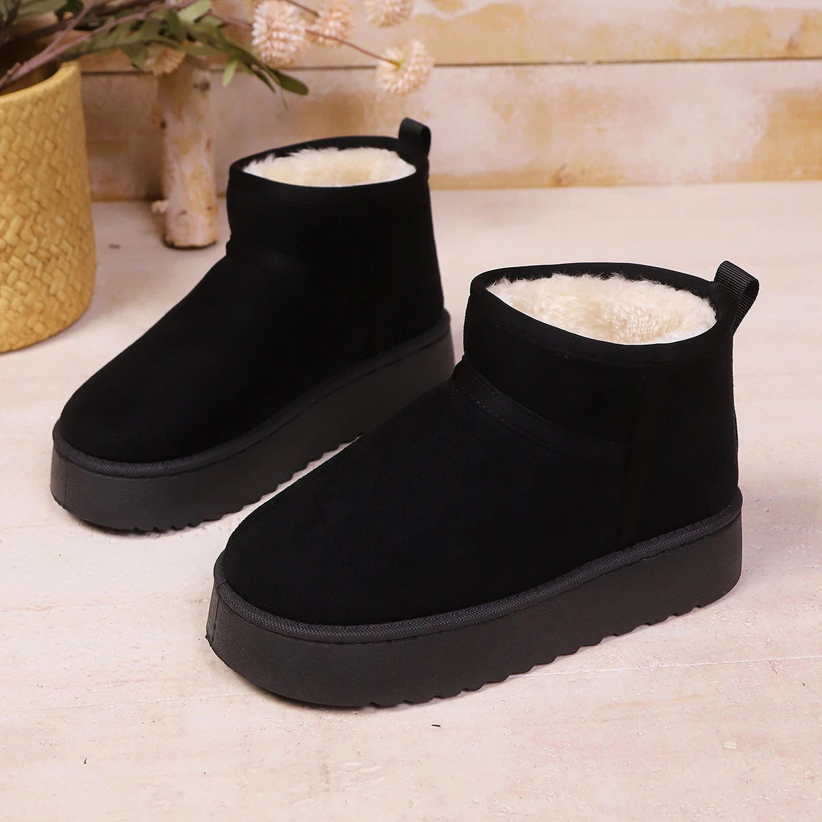New Winter Warm Boots For Women Fashion Short Shoes With Real Sheepskin Wool Fur Snow Boots Comfort 5