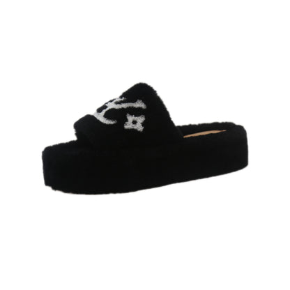 Women's Fur Slides Summer Flip Flops Party Plush Shoes Furry Home Footwear